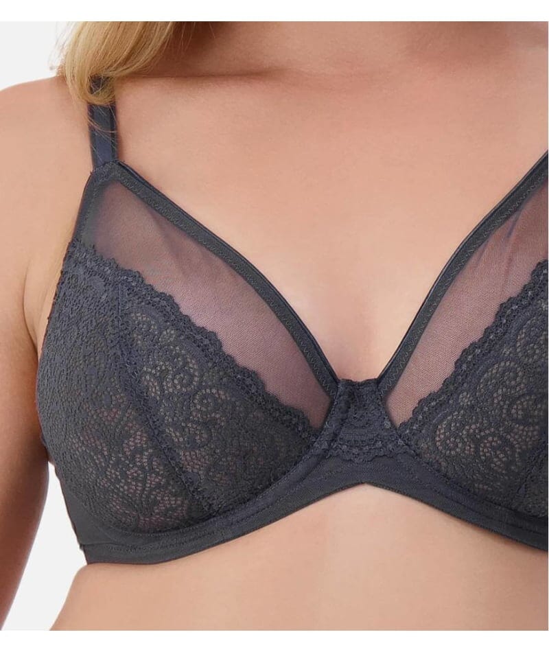Triumph Sheer Minimizer Bra - Nuit Bras 