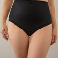 Ava & Audrey Jacqueline Smoothing Full Brief with Lace - Black