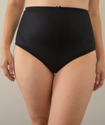Ava & Audrey Jacqueline Smoothing Full Brief with Lace - Black Knickers 