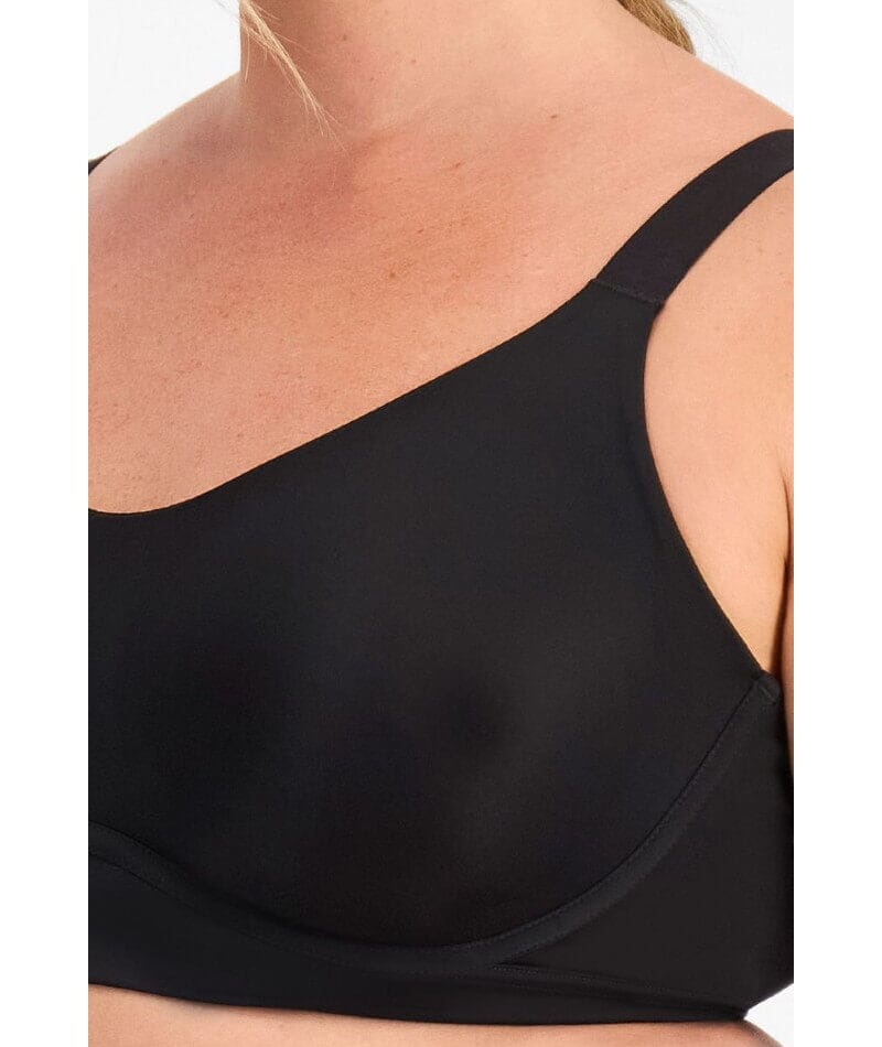 Berlei Smooth Power Underwire Sports Bra - Black Bras 