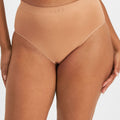 Bonds Bases Seamless Full Brief - Blush Latte