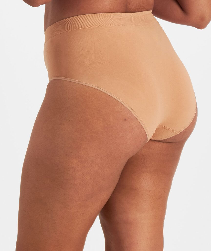 Bonds Bases Seamless Full Brief - Blush Latte