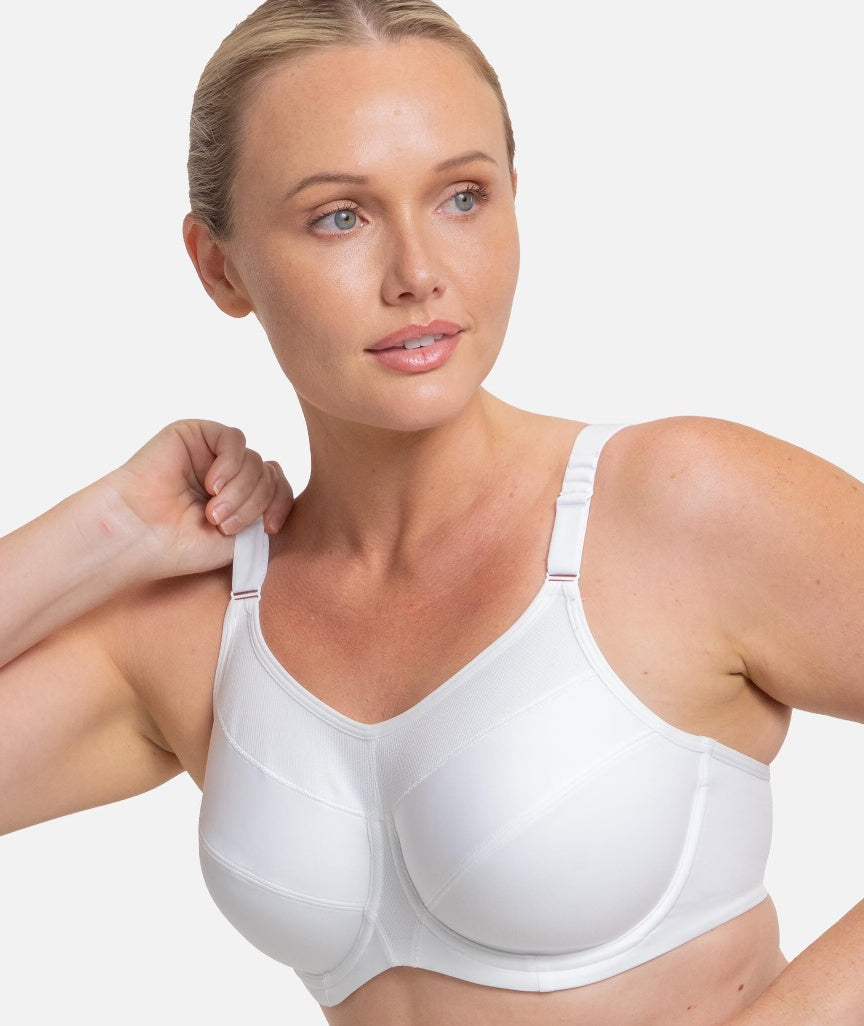 Triumph Triaction Ultra Underwired Sports Bra - White