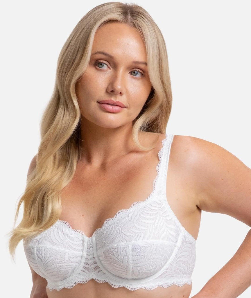 Triumph Essential Lace Balconette Bra - White