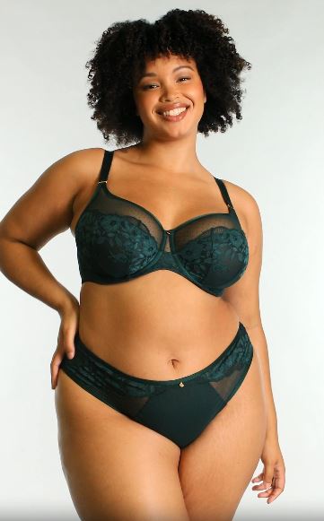 Curvy