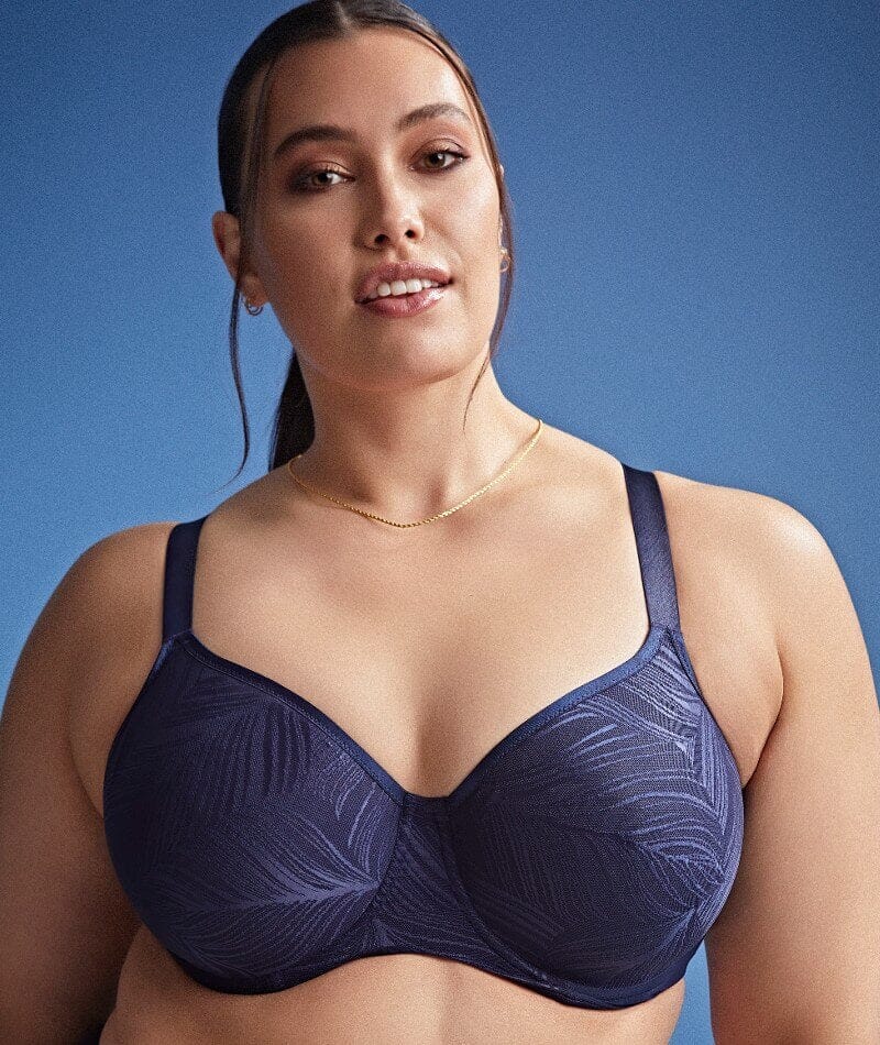 Curvy: up to 25% off Fayreform