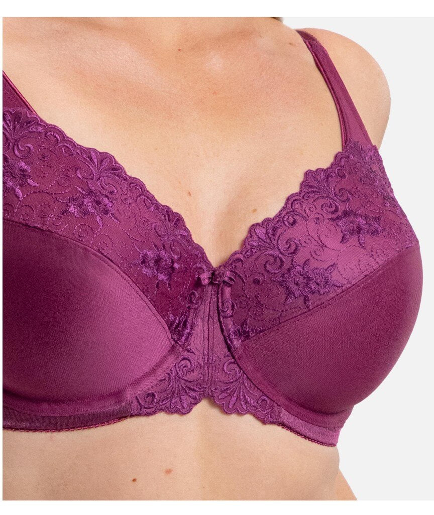 Triumph Embroidered Minimizer Bra - Flower Purple