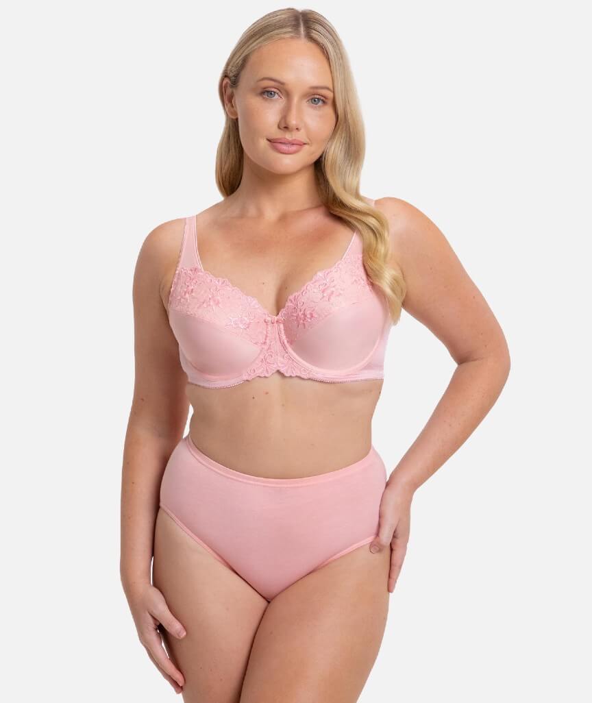 Triumph Embroidered Minimizer Bra - Strawberry Cream