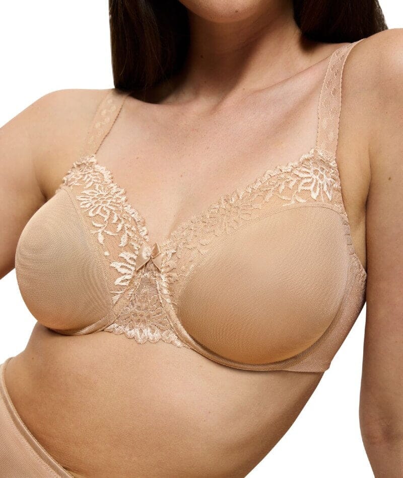 Triumph Ladyform Soft Minimizer Bra - Smooth Skin Bras 