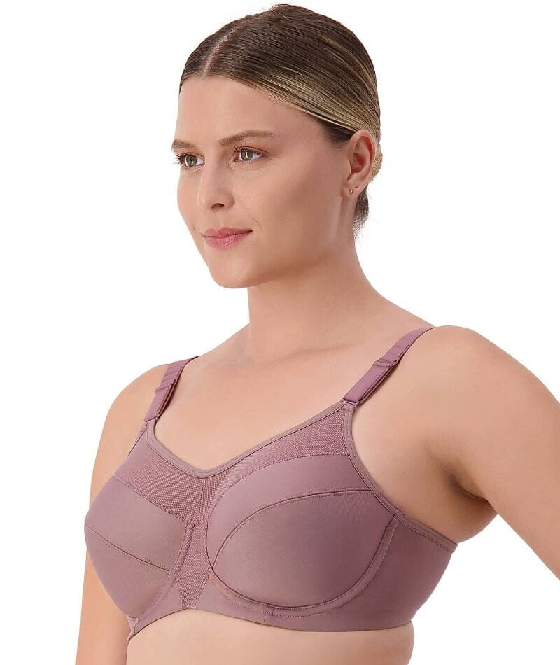 Triumph Triaction Ultra Underwired Sports Bra - Praline Bras 