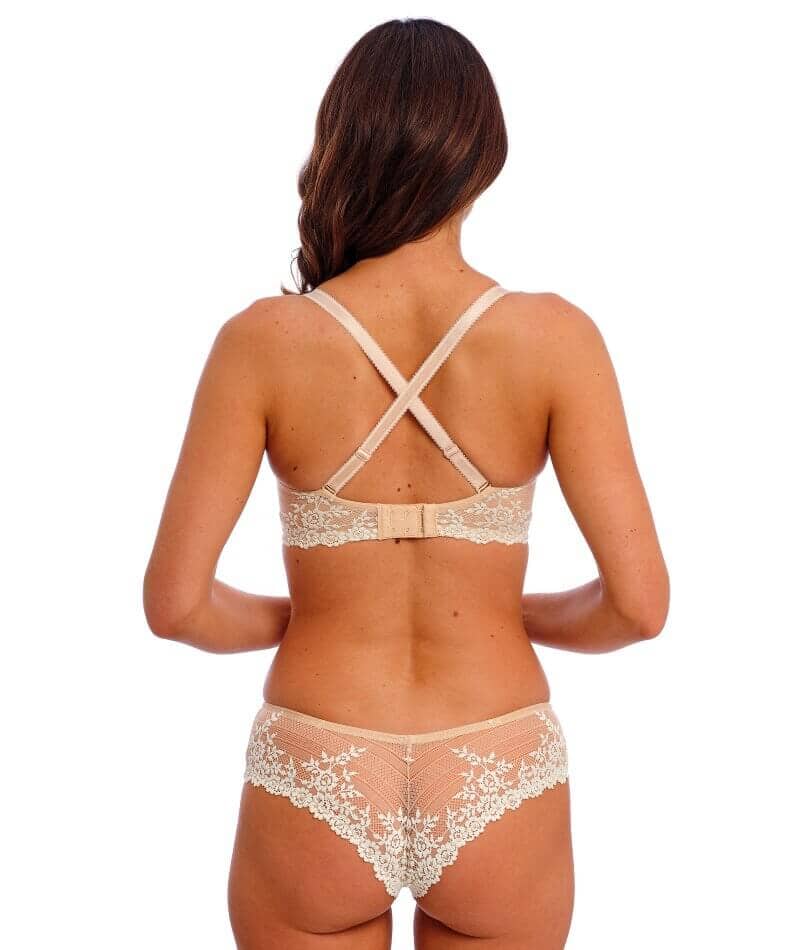 Wacoal Embrace Lace Plunge Underwire Bra - Naturally Nude / Ivory Bras 