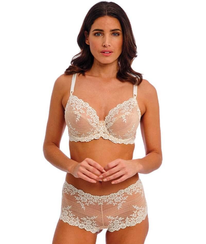Wacoal Embrace Lace Underwired Bra - Naturally Nude/Ivory Bras 