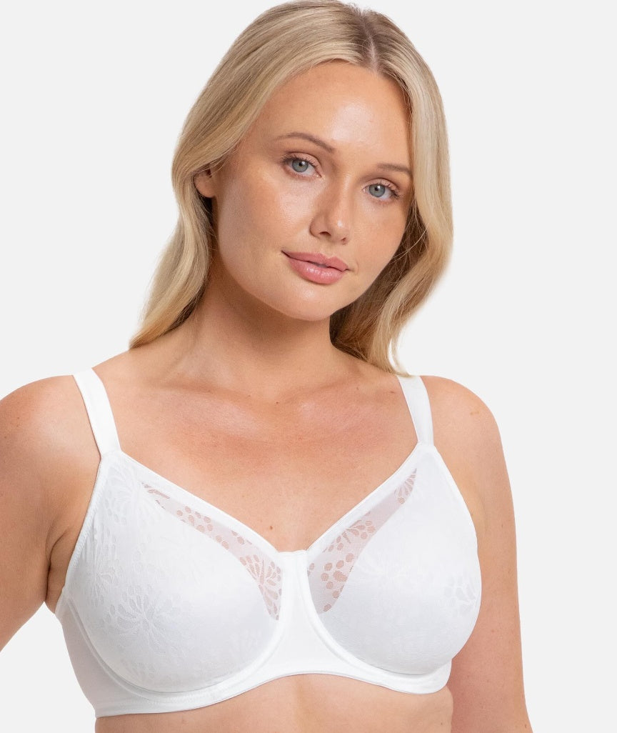 Triumph Lacy Minimizer Bra - White