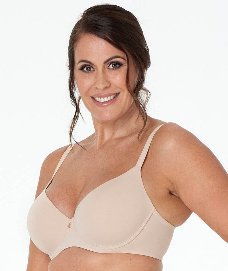Curvy: up to 25% off Fayreform