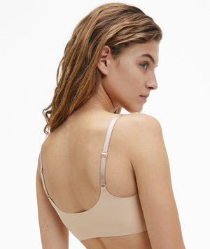 Calvin Klein Invisibles Comfort Lightly Lined Retro Bralette - Bare Bras 