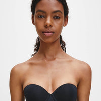 Calvin Klein Strapless Capsule Push Up Strapless Bra - Black