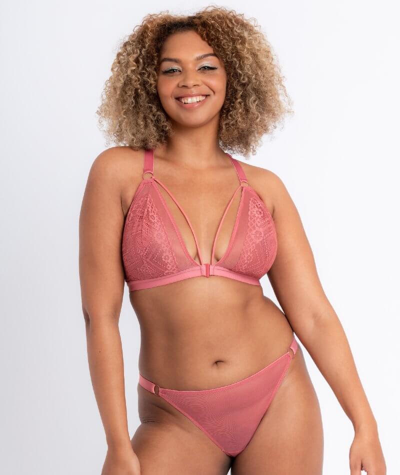 https://www.curvy.com.au/cdn/shop/products/curvy-kate-front-and-centre-bralette-rose-2_2048x.jpg?v=1661908765