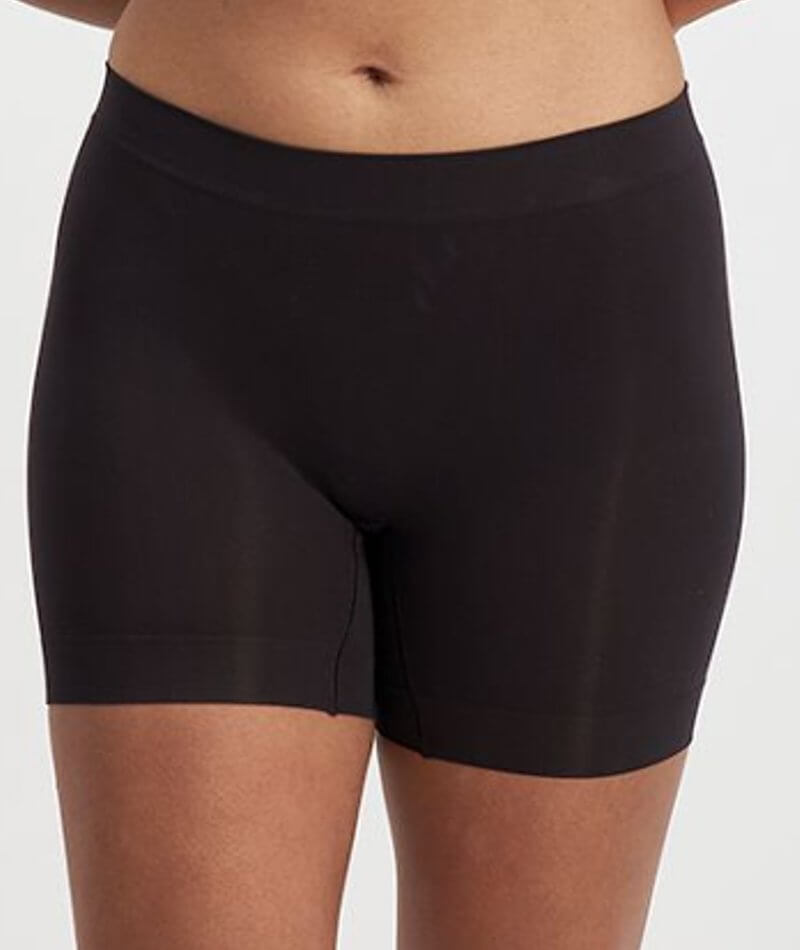 Jockey Skimmies Short - Black - Curvy