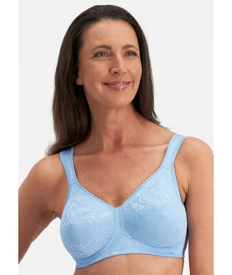 Playtex 18 Hour Ultimate Lift & Support Wirefree Bra (4745B) Nude