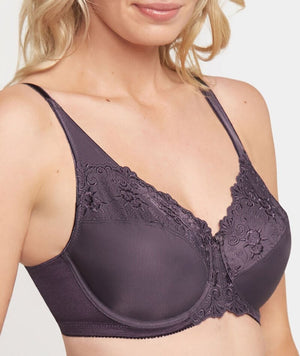 thumbnailTriumph Embroidered Minimiser Bra 2-Pack - Ink Grey/Silver Shadow Bras 